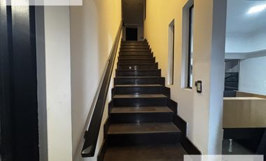 Galpón  / Deposito con oficinas 3800 m2 en Banfield Alquiler - Venta