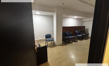 Galpón  / Deposito con oficinas 3800 m2 en Banfield Alquiler - Venta