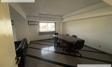 Galpón  / Deposito con oficinas 3800 m2 en Banfield Alquiler - Venta