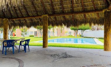 Casa Amueblada en Renta con 2 Habitaciones, Alberca. Francisco Villa, Xochitepec