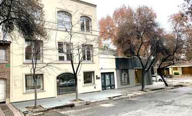 Edificio comercial en alquiler en 5ta Sección, Mendoza