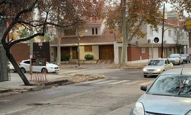 Edificio comercial en alquiler en 5ta Sección, Mendoza