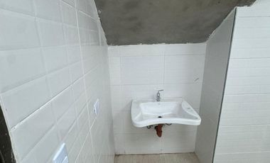 Galpón - Depósito de 2650 m2 en la Boca - ALQUILER