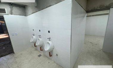 Galpón - Depósito de 2650 m2 en la Boca - ALQUILER