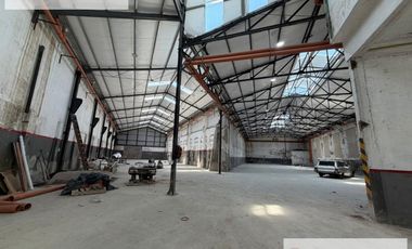 Galpón - Depósito de 2650 m2 en la Boca - ALQUILER