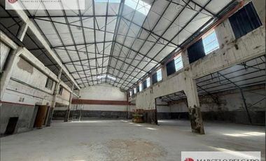 Galpón - Depósito de 2650 m2 en la Boca - ALQUILER