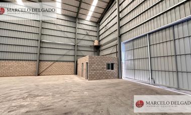 Nave Industrial - Galpon  2100 m2 cubiertos -  El Pato - Berazategui - ALQUILER
