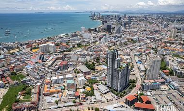 1 Bedroom Condo with City and Sea View