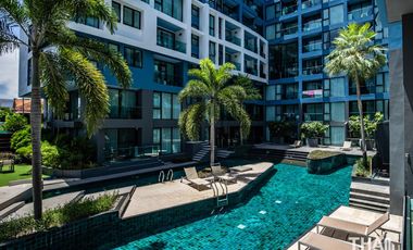 Spacious Ground Floor Condo with Pool Access