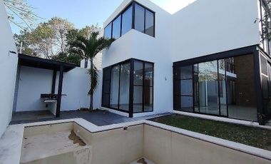 CASA en RENTA, 4 habitaciones en Montes de ame