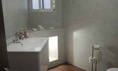 RENTA CASA BOSQUES DE LA HERRADURA