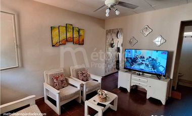 Casa - B° Republica de Venezuela - Las Piedras y Peatonal