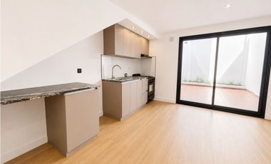 VENTA PH 2 AMB A ESTRENAR PLANTA BAJA - PATIO - PARQUE LURO