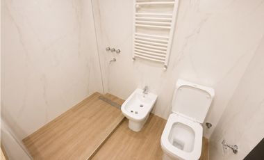 VENTA PH 2 AMB A ESTRENAR PLANTA BAJA - PATIO - PARQUE LURO