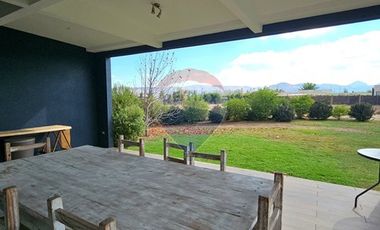 Casa de 1 piso no perimetral