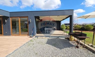 Casa de 1 piso no perimetral
