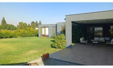 Casa de 1 piso no perimetral