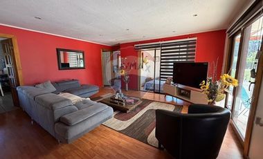 ¡OPORTUNIDAD! 2 CASAS EN ISLA DE MAIPO