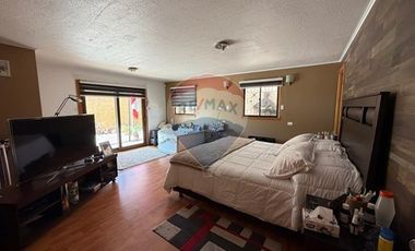 ¡OPORTUNIDAD! 2 CASAS EN ISLA DE MAIPO
