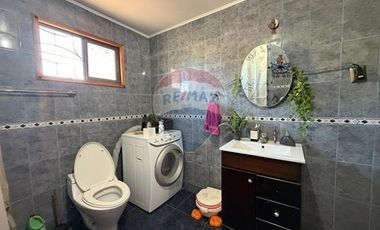 ¡OPORTUNIDAD! 2 CASAS EN ISLA DE MAIPO