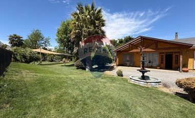 ¡OPORTUNIDAD! 2 CASAS EN ISLA DE MAIPO