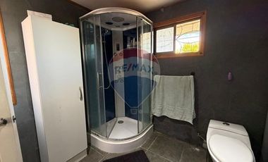 ¡OPORTUNIDAD! 2 CASAS EN ISLA DE MAIPO