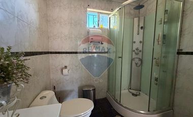 ¡OPORTUNIDAD! 2 CASAS EN ISLA DE MAIPO
