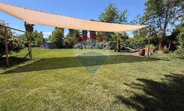 ¡OPORTUNIDAD! 2 CASAS EN ISLA DE MAIPO