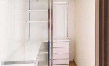 2-BR Condo at HQ Thonglor near BTS Thong Lor