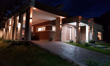 VENDO CASA EN AGUADITA DEL PORTEZUELO - LA PUNTA- SAN LUIS