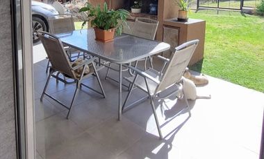 VENDO CASA EN AGUADITA DEL PORTEZUELO - LA PUNTA- SAN LUIS