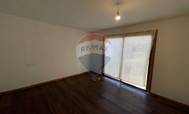 ARRIENDO CASA: MACHALI A PASOS DEL CERRO SAN JUAN