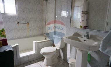 Casa a 10 Min de Metro Quilín, rebajada