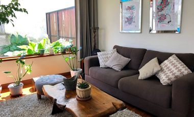 Casa en Cumbres del Sur:  Lista para vivir.