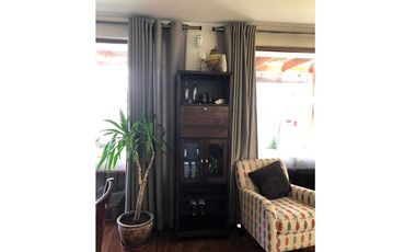 Casa en Cumbres del Sur:  Lista para vivir.