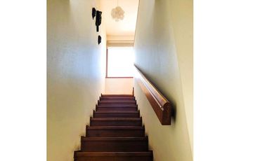 Casa en Cumbres del Sur:  Lista para vivir.