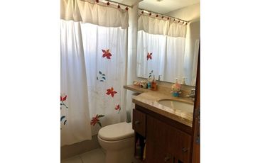 Casa en Cumbres del Sur:  Lista para vivir.