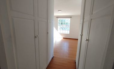 Casa Villa Instituto Ingles 4D+3B+2E+B