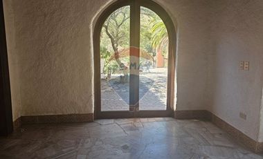 Impresionante casa en venta en Pirque, Santiago