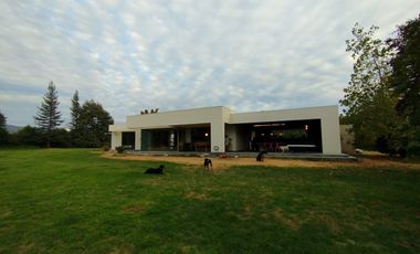 Casa en Arriendo Estilo Mediterraneo en Olivar