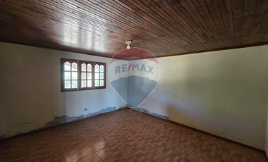Propiedad Comercial - terreno p/bodega y casa