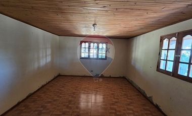 Propiedad Comercial - terreno p/bodega y casa