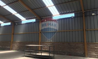 Gran Galpón con Oficinas de Lujol!!