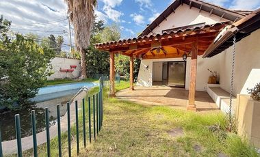 Casa Comercial en Plaza Ossandon
