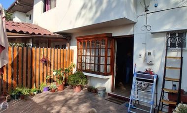 Casa en Venta en Vicuña Mackenna con diego portales
