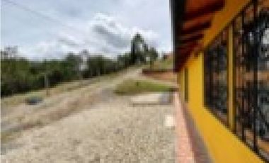 CASA CAMPESTRE EN GUARNE