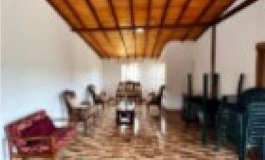 CASA CAMPESTRE EN GUARNE