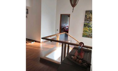 Venta apto. Duplex B/Poblado Medellín Antioquia
