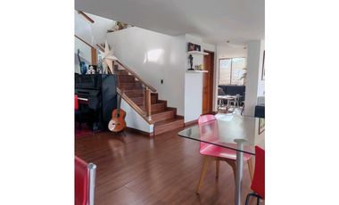 Venta apto. Duplex B/Poblado Medellín Antioquia
