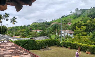 Se vende finca en  Hoyofrio Fredonia suroeste antioqueño